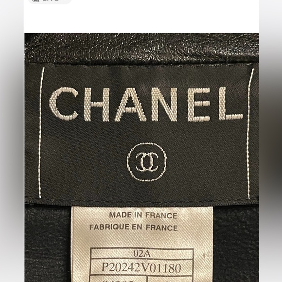 CHANEL Vintage 🌟LAMBSKIN Leather Jkt 100% AUTHENTIC - Picture 2 of 16